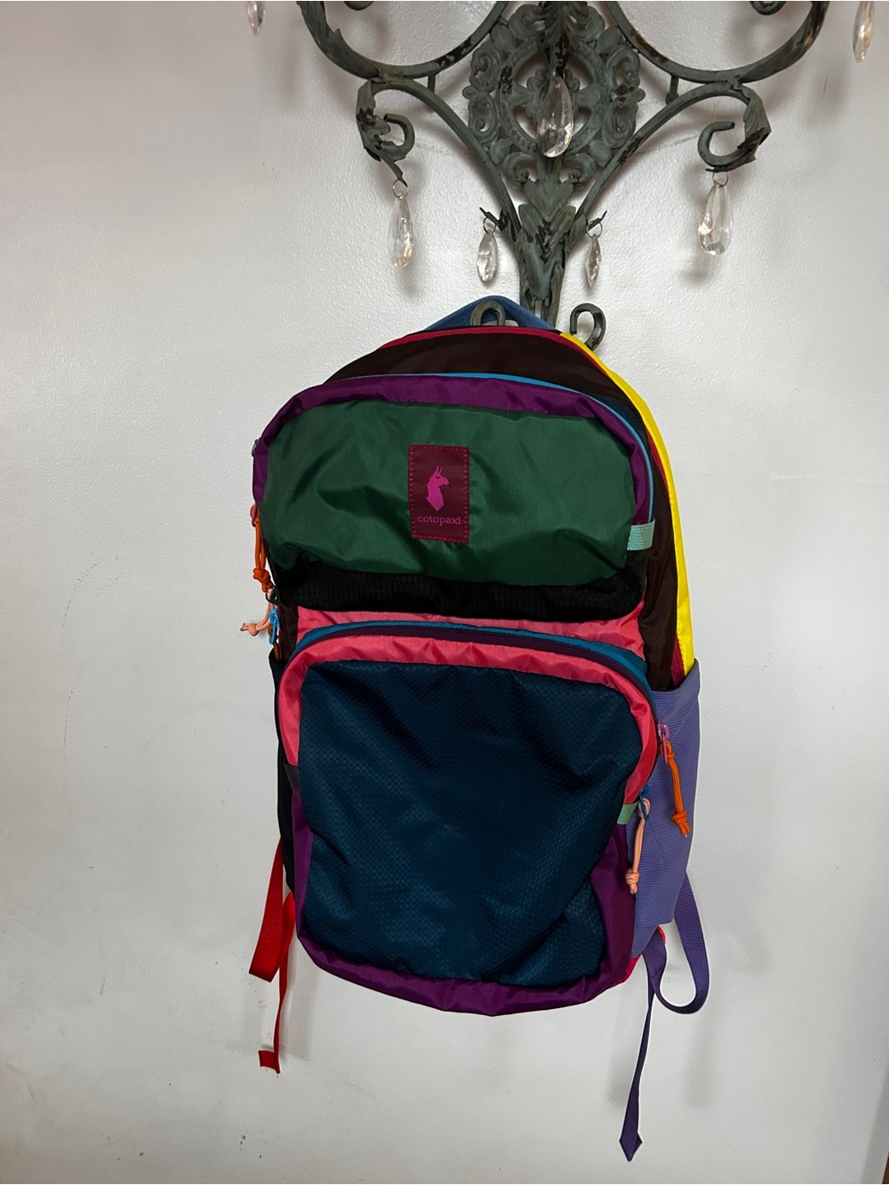 Cotopaxi Tasra 16L Del Día Backpack Multicolor Travel Pack - Picture 2 of 15